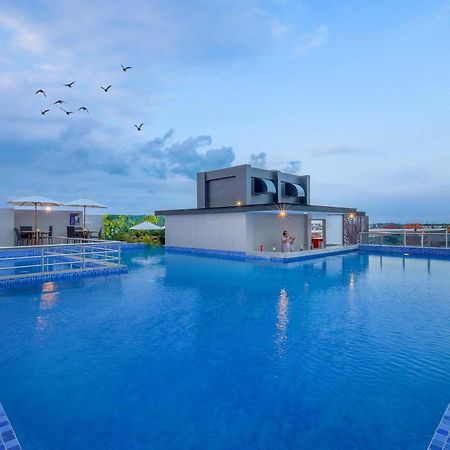 Hotel Royal Regantris Kuta à Kuta Lombok Extérieur photo