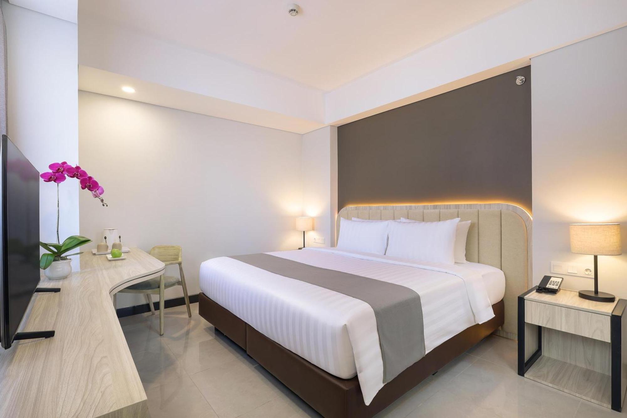 Hotel Royal Regantris Kuta à Kuta Lombok Extérieur photo