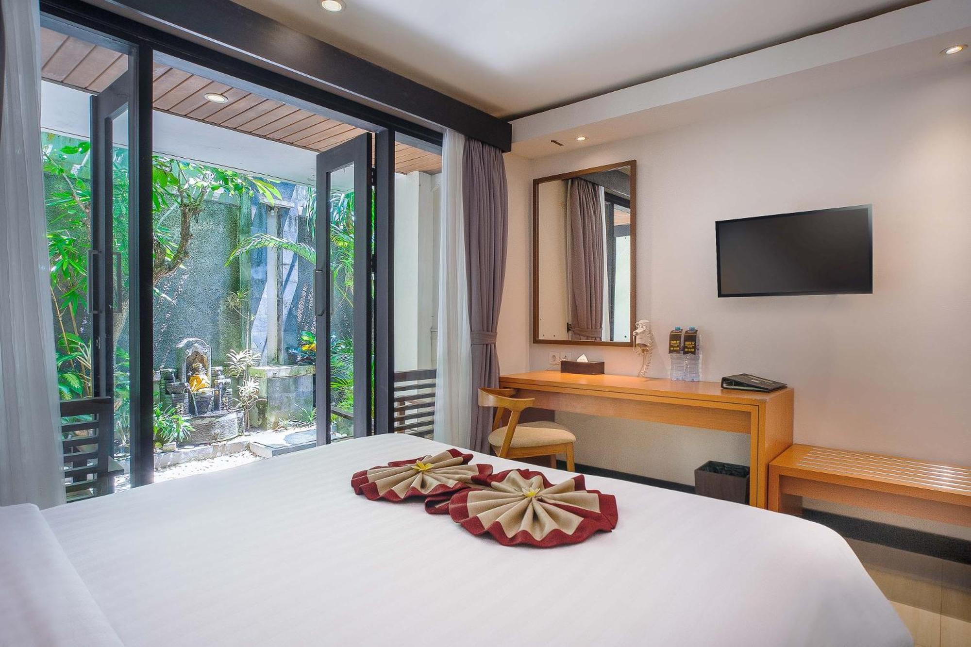 Hotel Royal Regantris Kuta à Kuta Lombok Extérieur photo