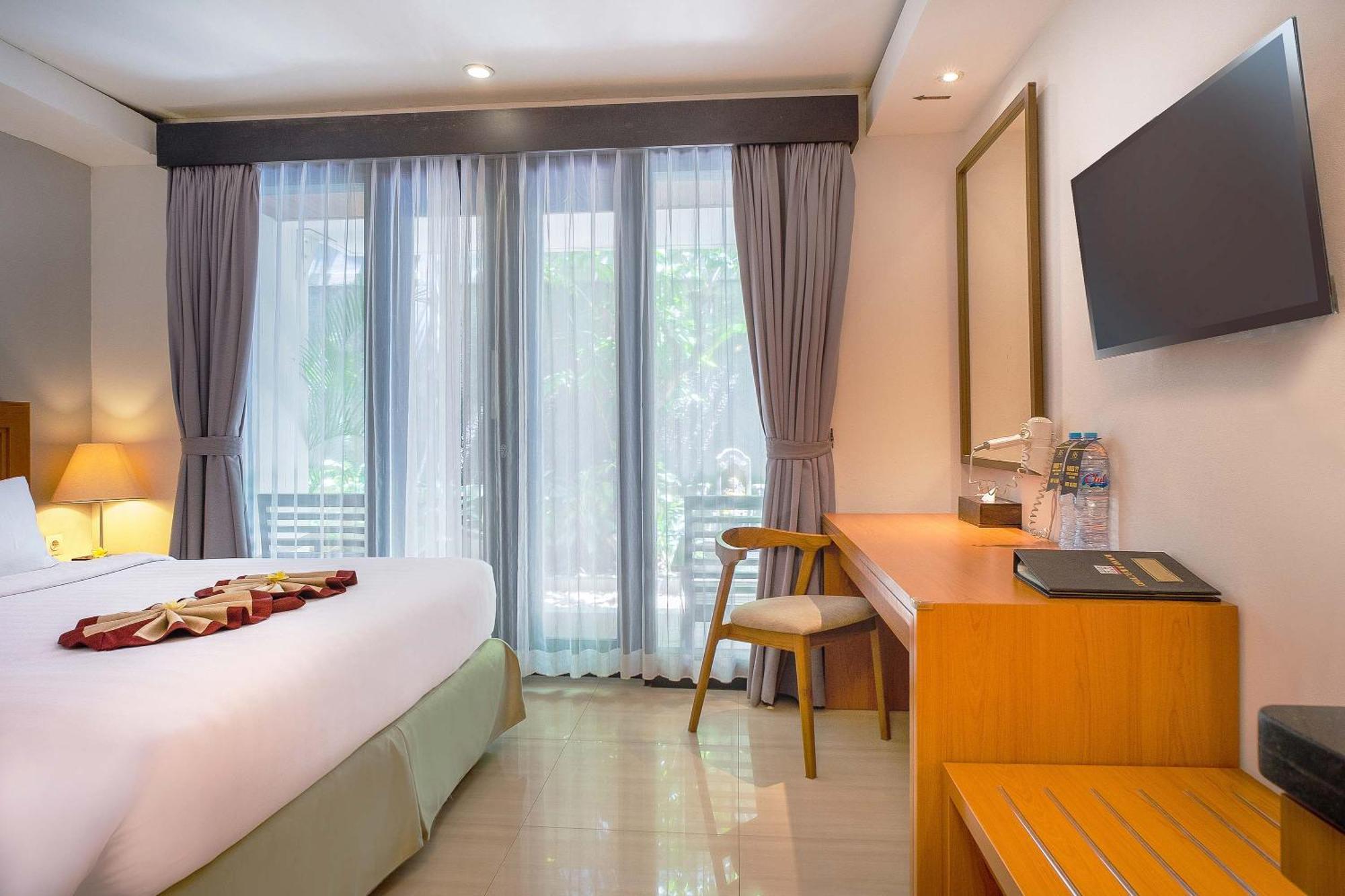 Hotel Royal Regantris Kuta à Kuta Lombok Extérieur photo