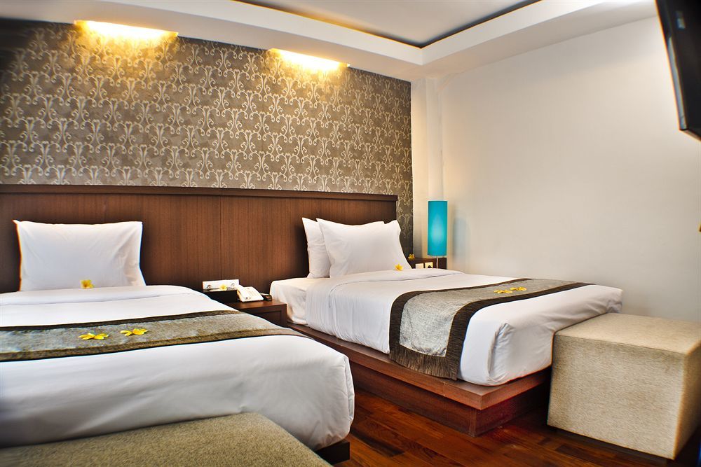 Hotel Royal Regantris Kuta à Kuta Lombok Extérieur photo