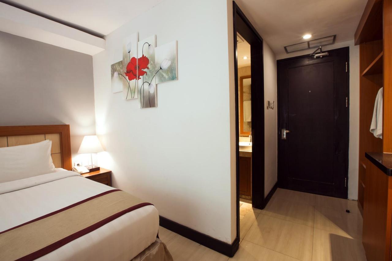 Hotel Royal Regantris Kuta à Kuta Lombok Extérieur photo